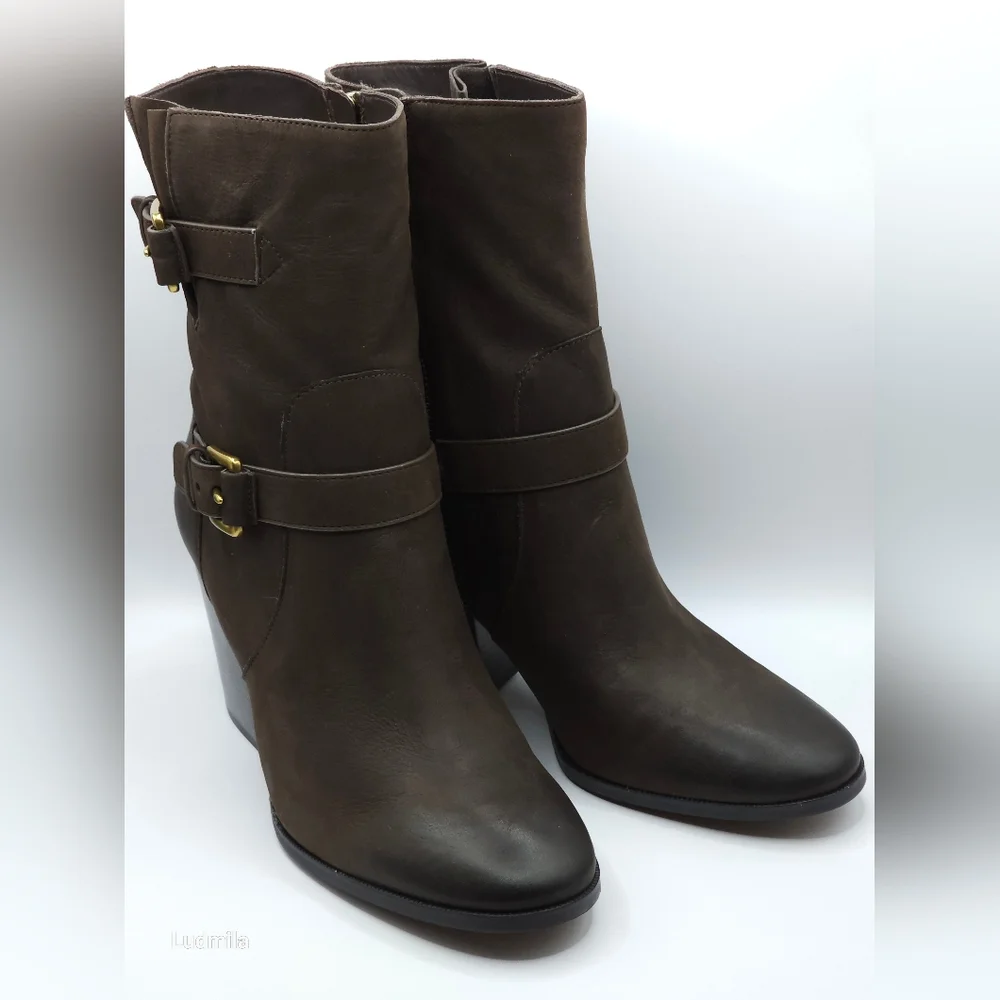 MICHAEL Michael Kors women's size 8 Ashton‎ mid brown leather bootie